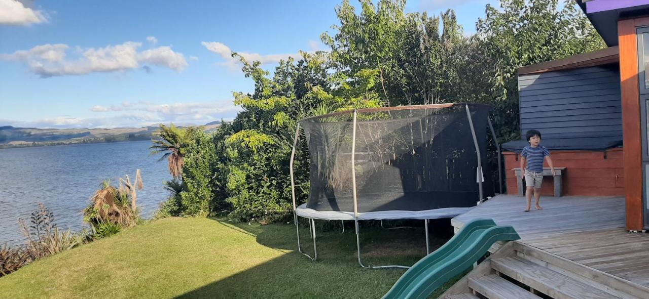 Koutu Beach Bed And Breakfast Rotorua Luaran gambar